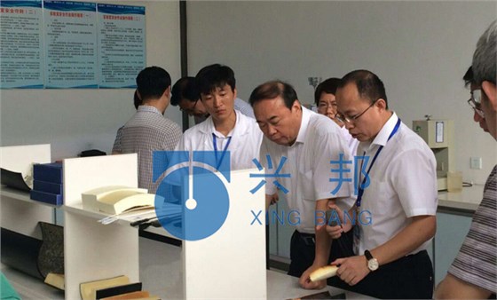 河北省副省長徐建培來唐山興邦管道調研考察科技創(chuàng)新工作